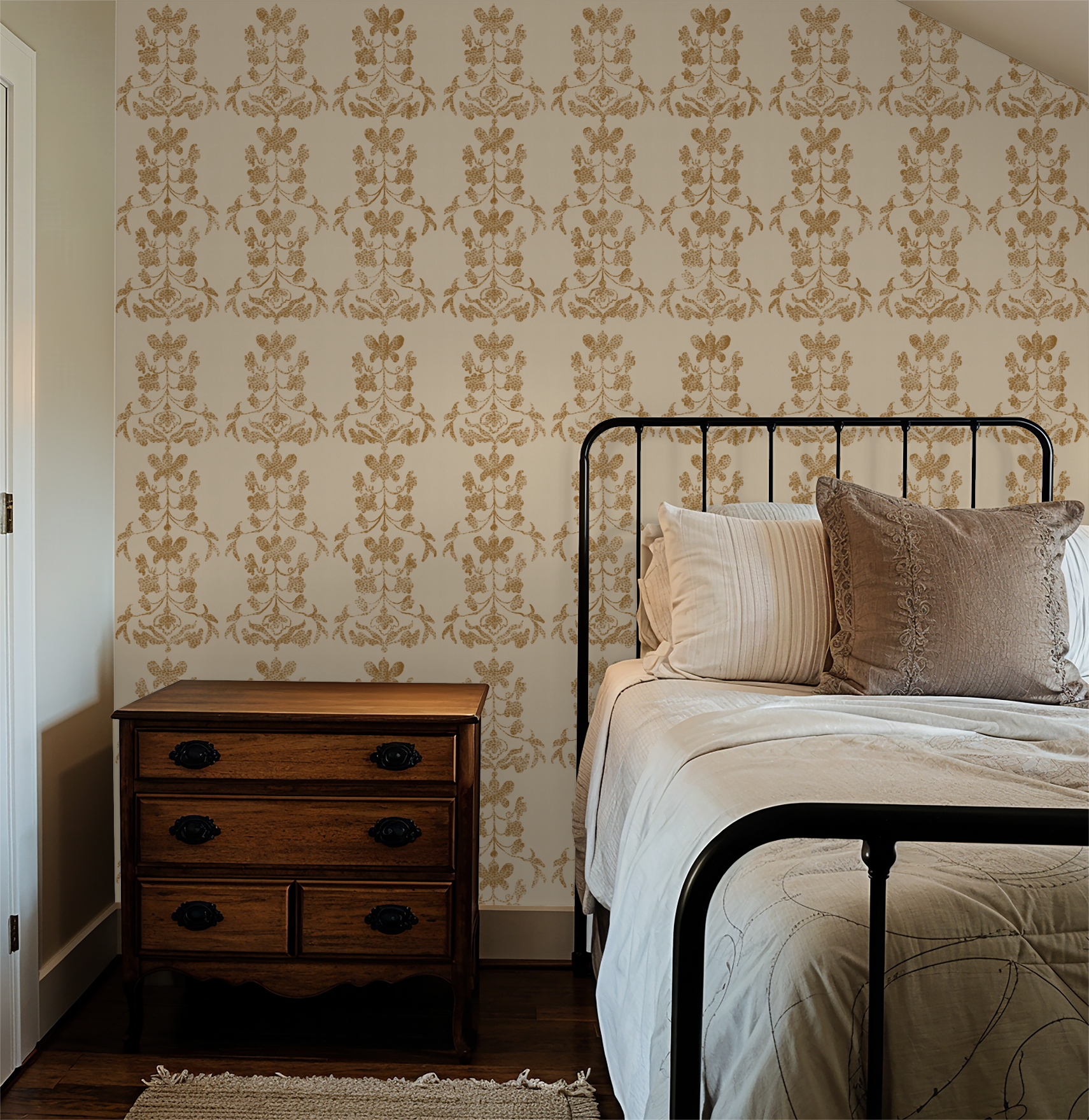 Tiger Lily Antique Floral