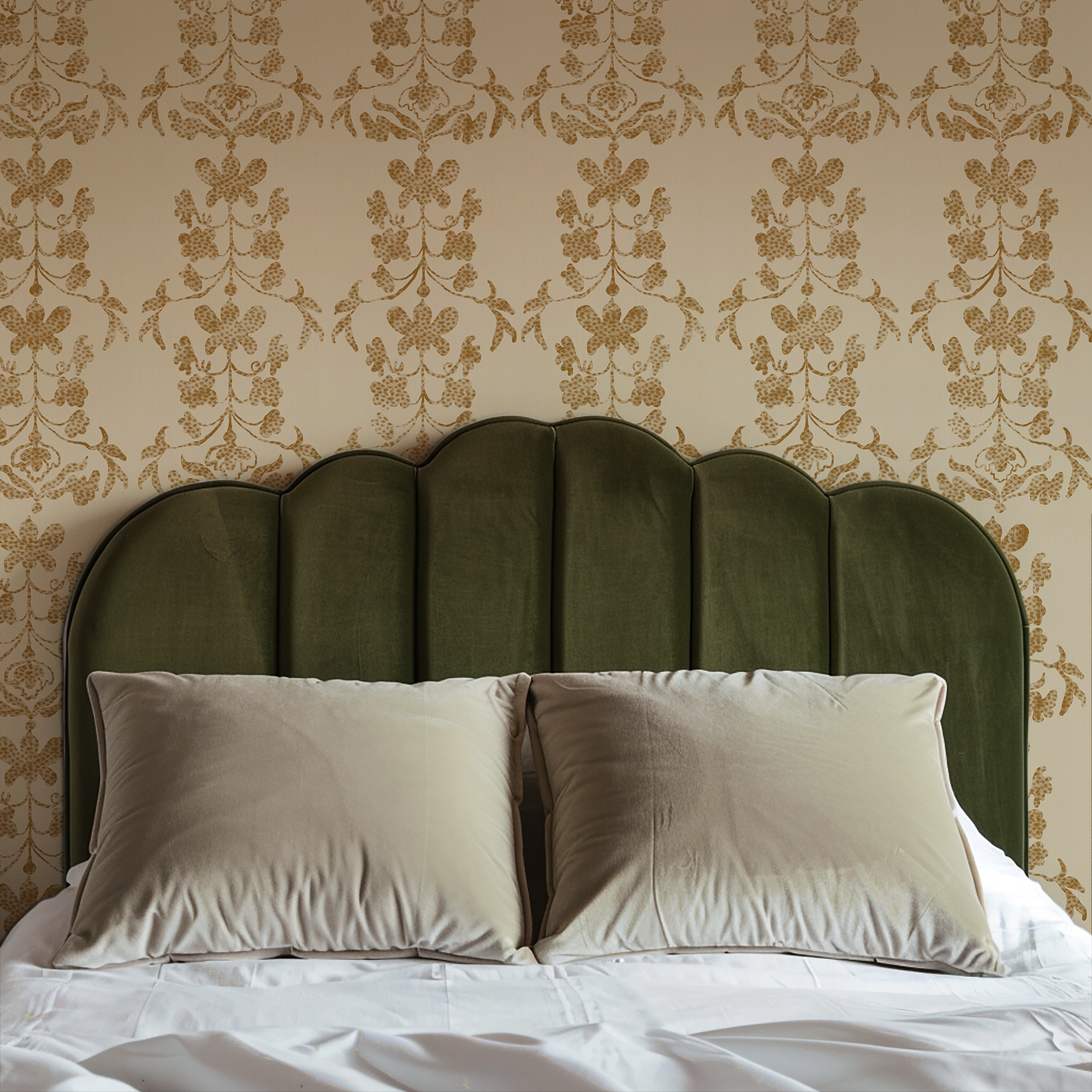 Tiger Lily Antique Floral